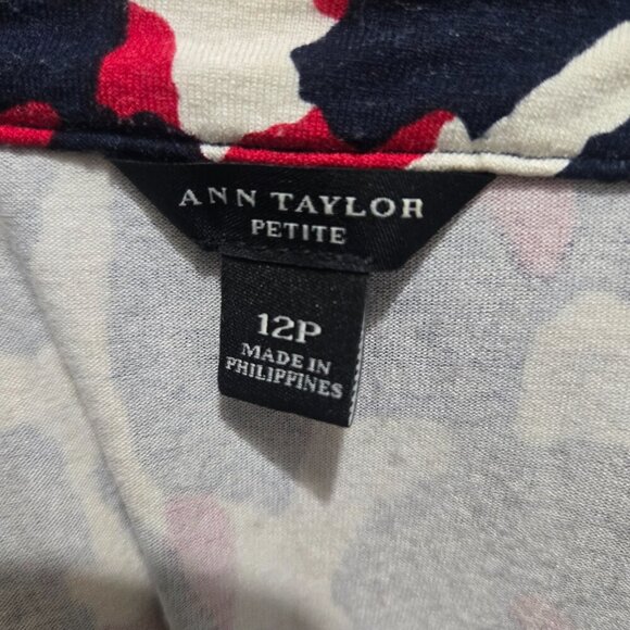 Ann Taylor V-Neck Wrap Dress Navy Red Cream Rayon Spandex Blend - 12P - Picture 7 of 9